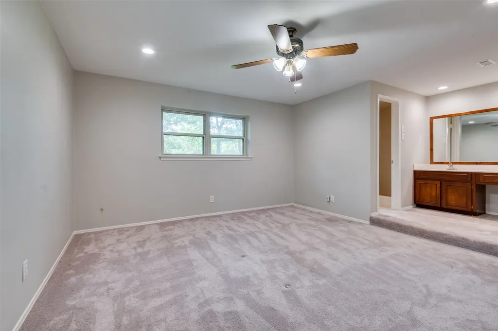 5500 Woodland Hills Drive Denton TX 76208