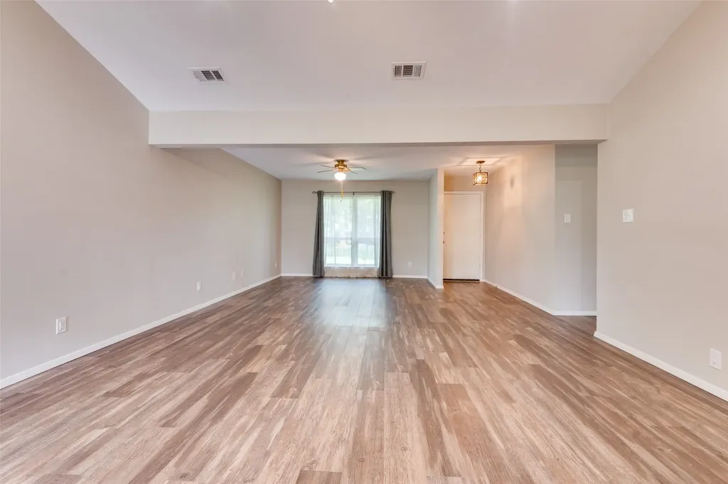 5500 Woodland Hills Drive Denton TX 76208