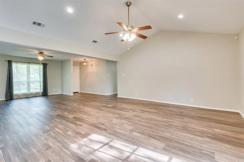 5500 Woodland Hills Drive Denton TX 76208