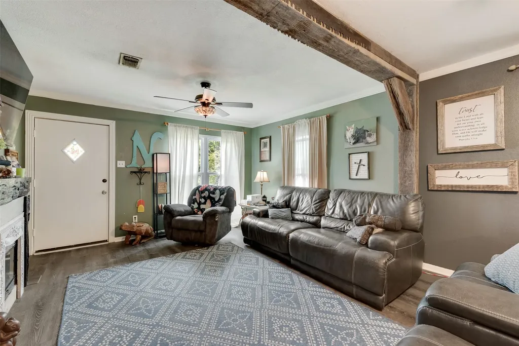 405 Pecan Street Forreston TX 76041