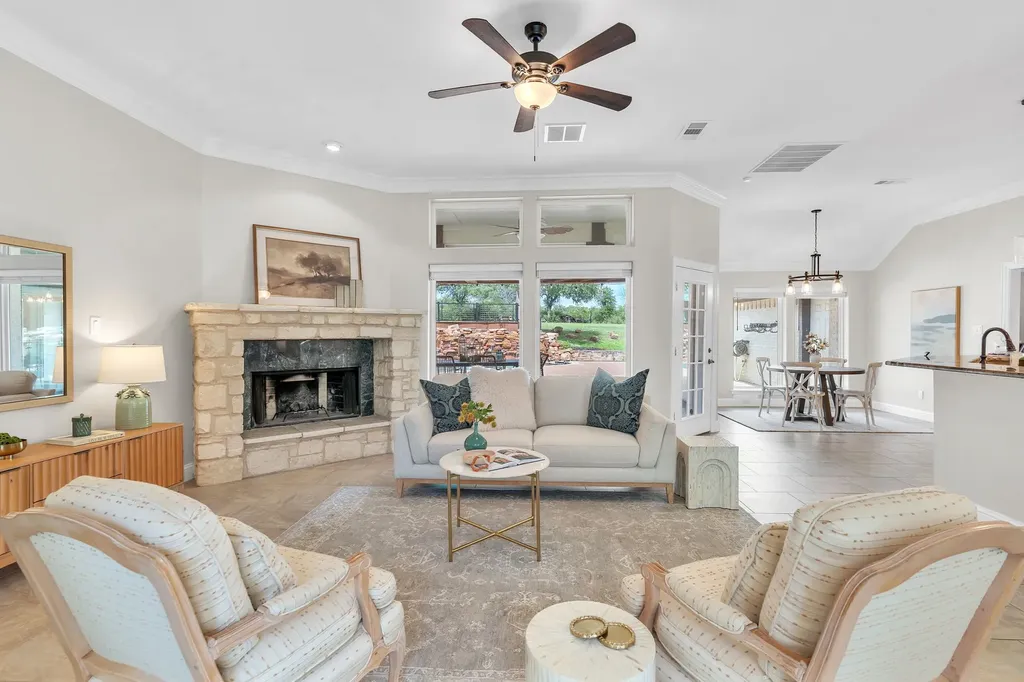 137 Oakwood Court Lakeside TX 76135