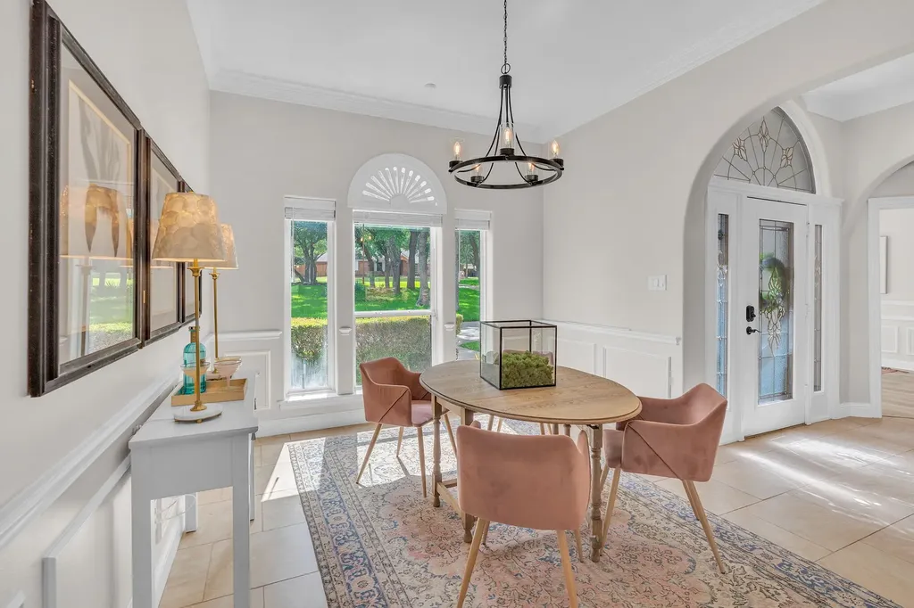 137 Oakwood Court Lakeside TX 76135