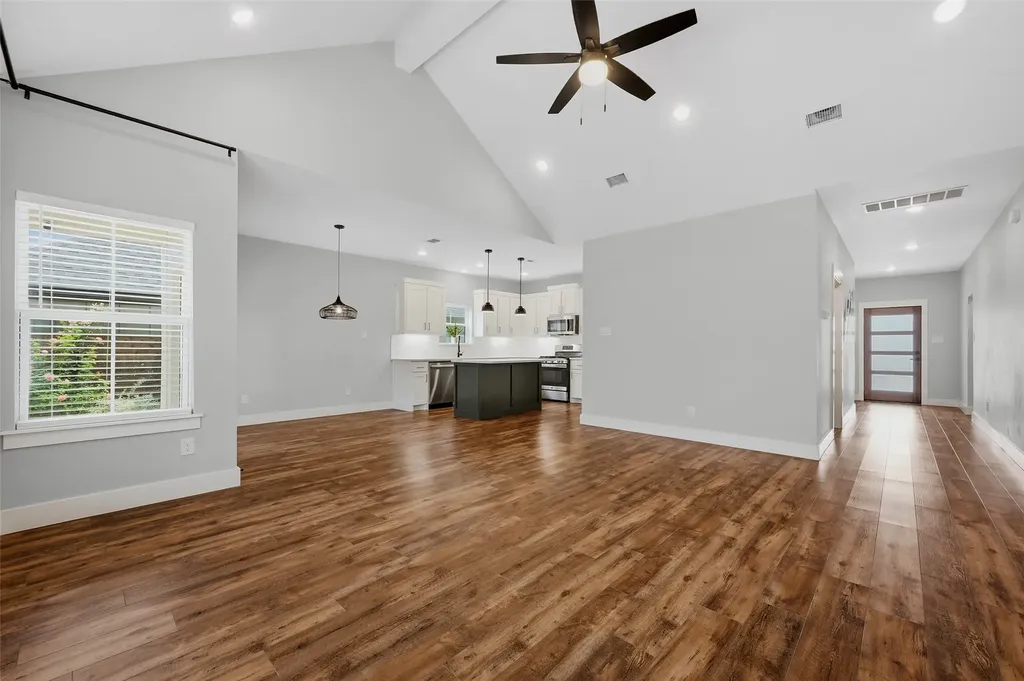 4919 Dry Creek Sherman TX 75092