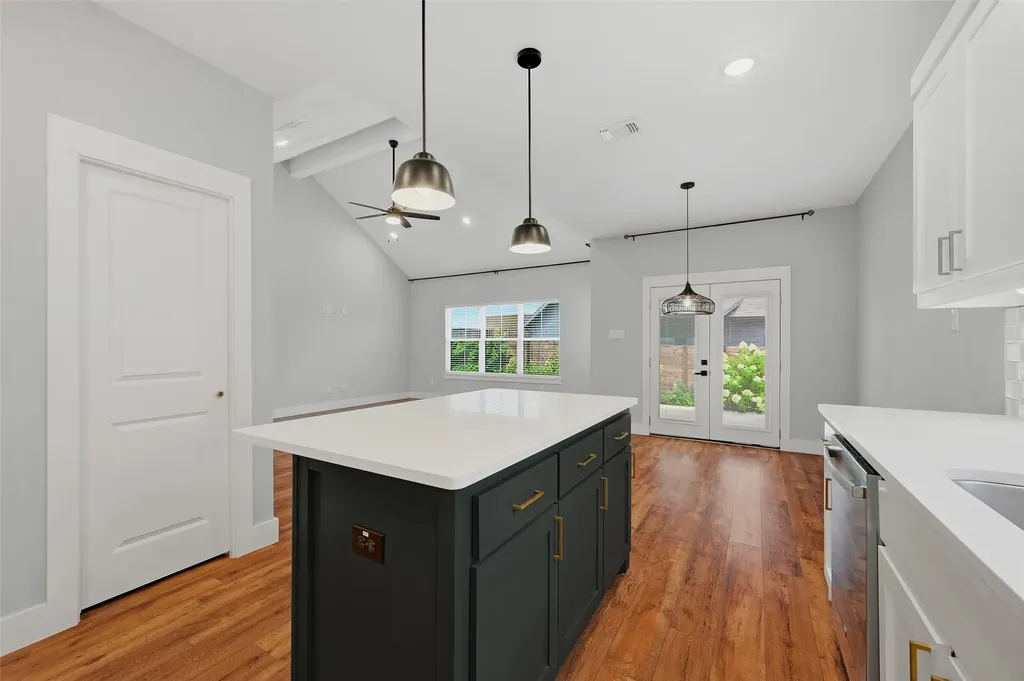 4919 Dry Creek Sherman TX 75092