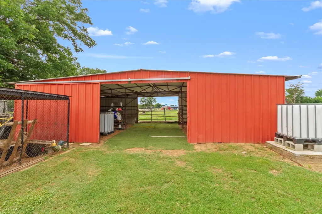 110 N Avenue D Wortham TX 76693