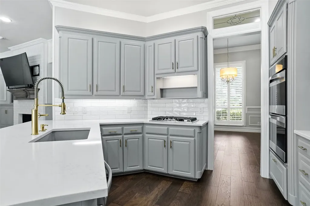 801 Ridgedale Court Southlake TX 76092