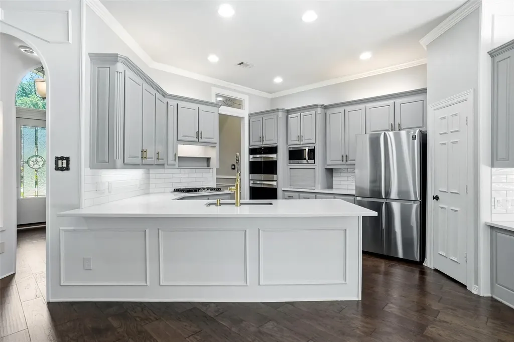 801 Ridgedale Court Southlake TX 76092