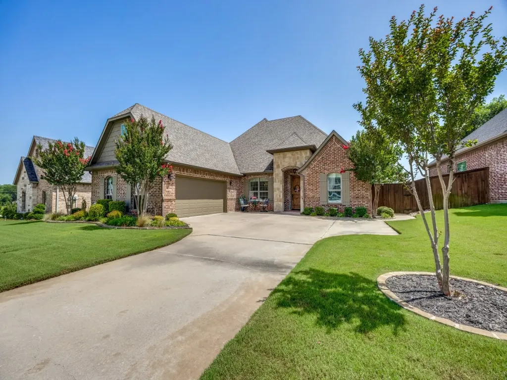 2924 Overland Trail Sherman TX 75092
