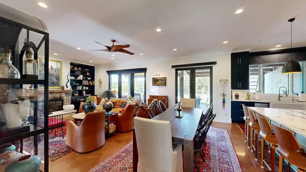 2125 Canyon Wren Loop Graford TX 76449