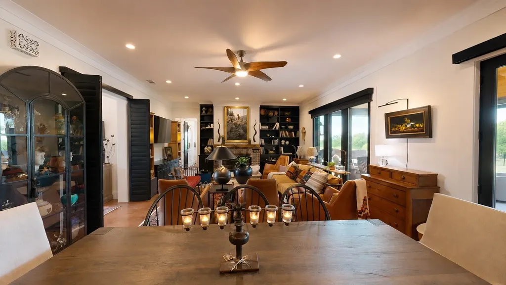2125 Canyon Wren Loop Graford TX 76449