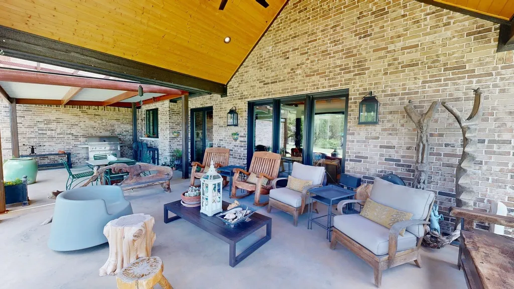 2125 Canyon Wren Loop Graford TX 76449