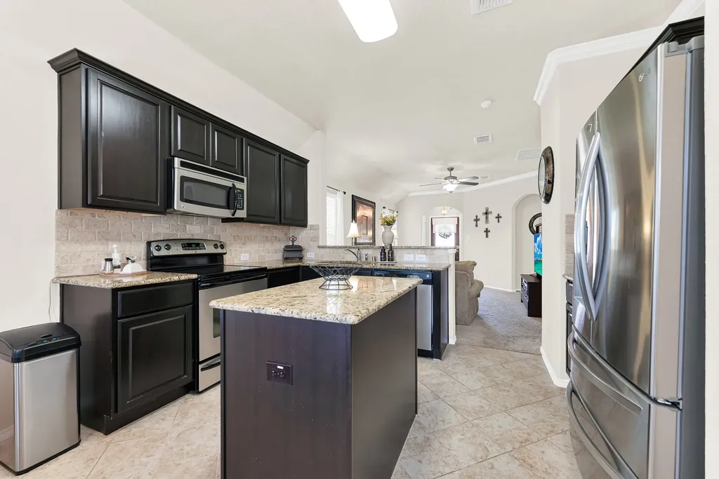 8932 Wild Rose Lane Cross Roads TX 76227