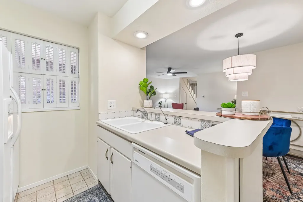 6017 Milton Street Dallas TX 75206