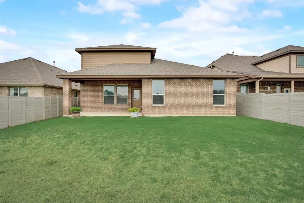 1308 Canary Lane Argyle TX 76226
