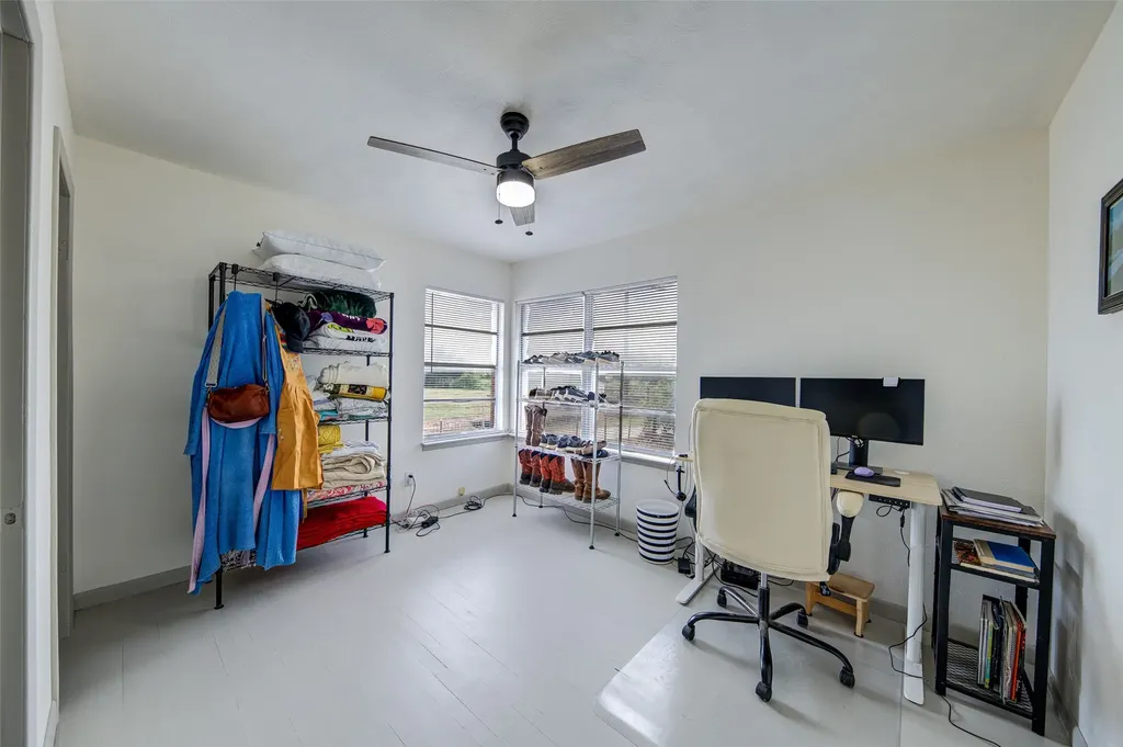 716 County Road 4757 Boyd TX 76023
