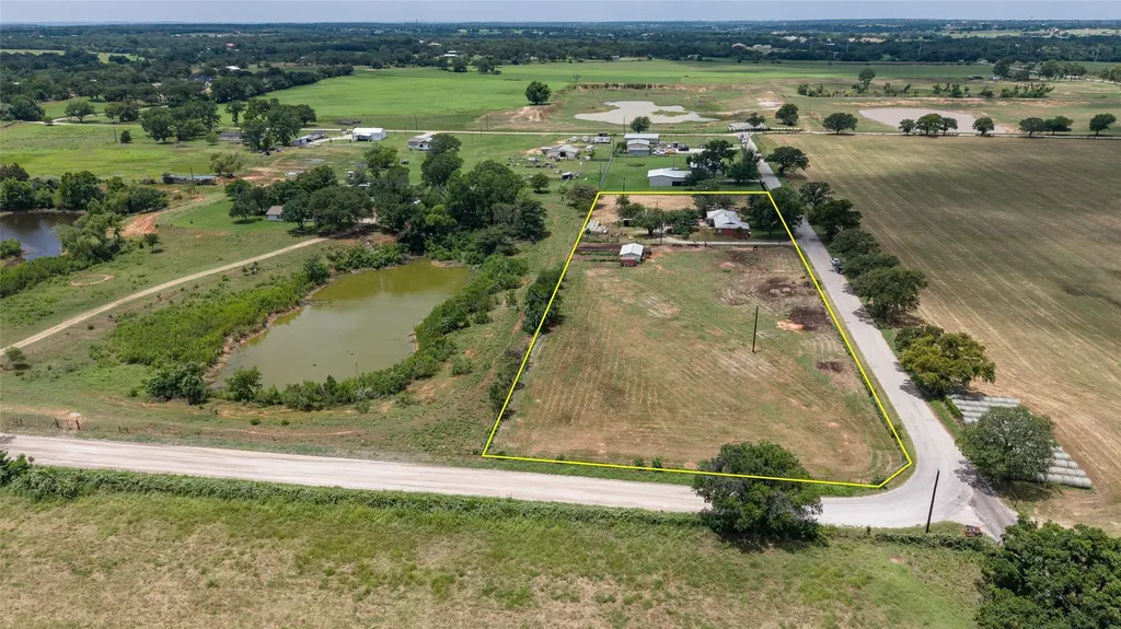 716 County Road 4757 Boyd TX 76023