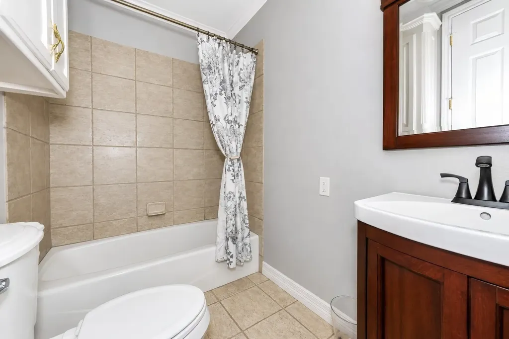 5974 River Bend Drive Benbrook TX 76132