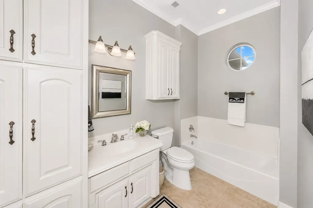 5974 River Bend Drive Benbrook TX 76132