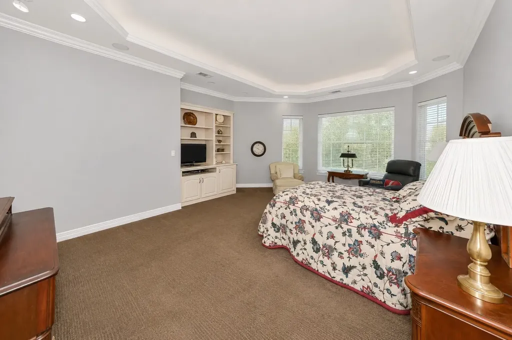 5974 River Bend Drive Benbrook TX 76132