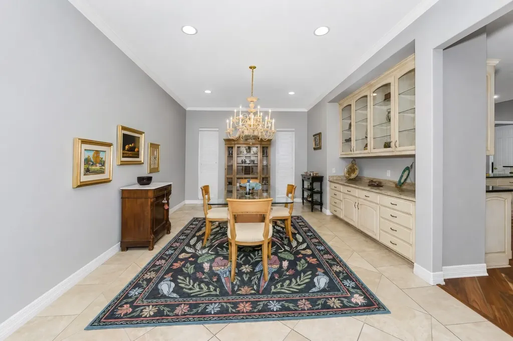 5974 River Bend Drive Benbrook TX 76132