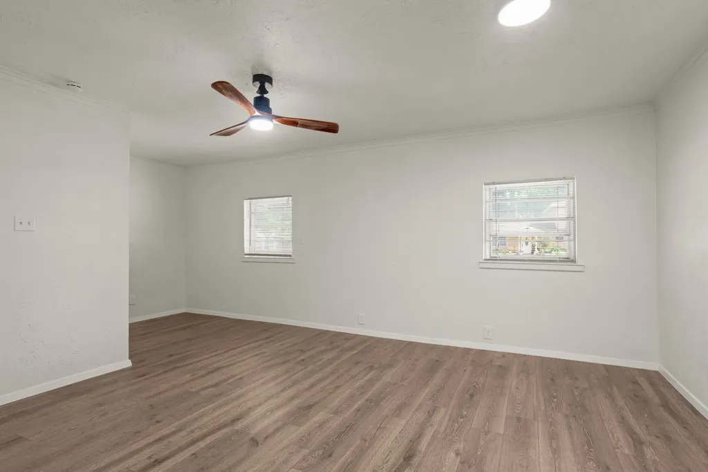 1820 Emery Street Denton TX 76201