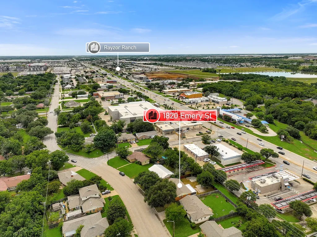 1820 Emery Street Denton TX 76201