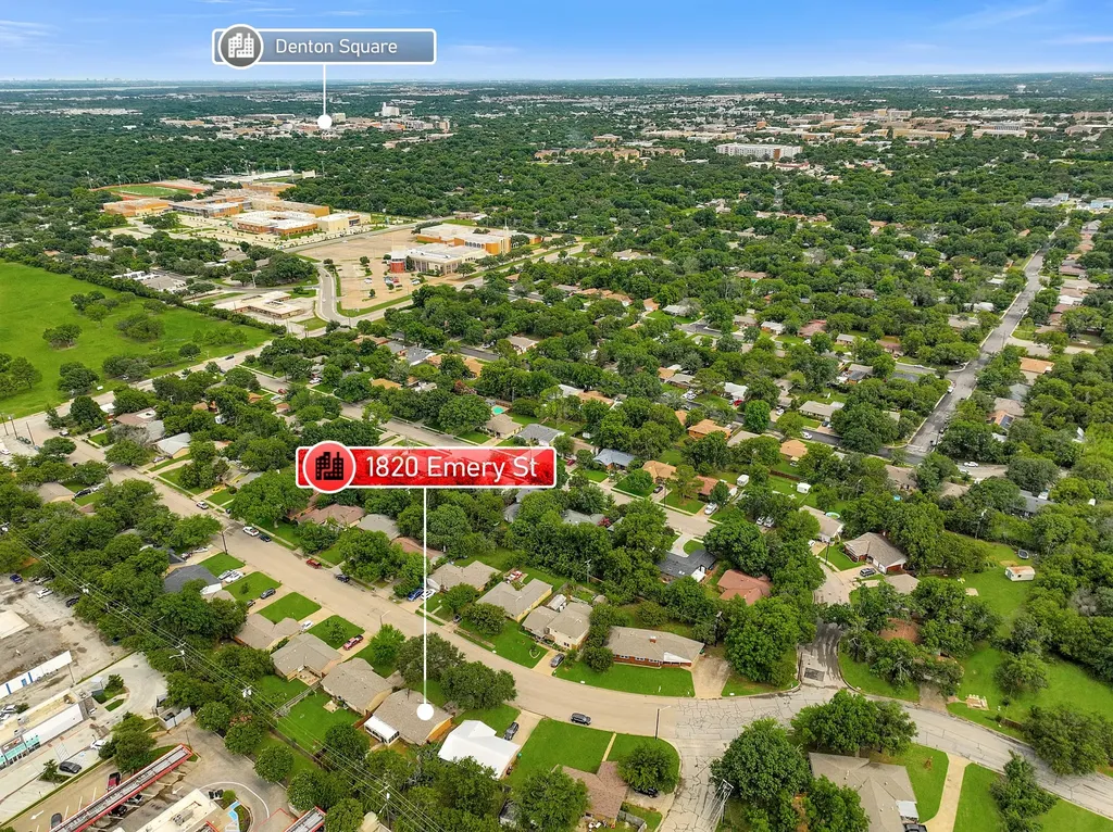1820 Emery Street Denton TX 76201