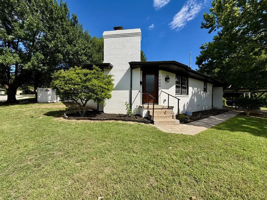 7000 Park Place Drive Richland Hills TX 76118