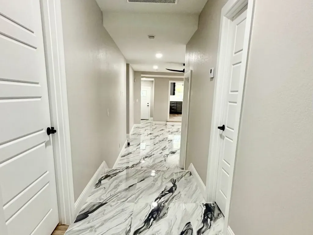 7000 Park Place Drive Richland Hills TX 76118