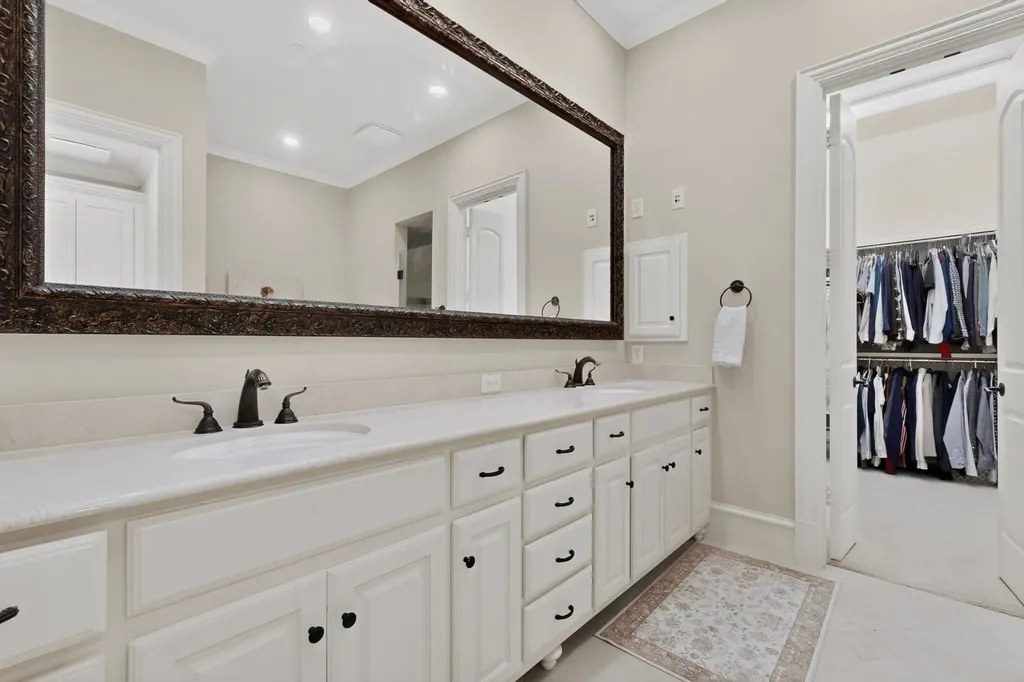 5920 Burgandy Street Plano TX 75093