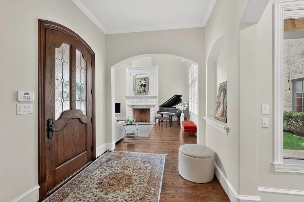 5920 Burgandy Street Plano TX 75093