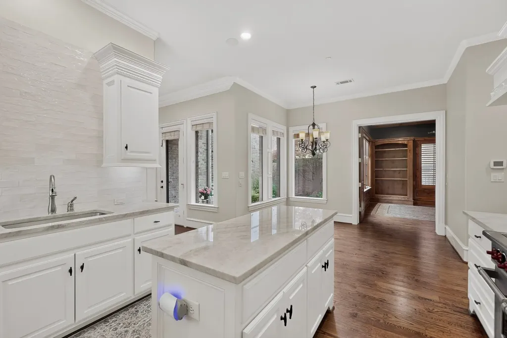 5920 Burgandy Street Plano TX 75093