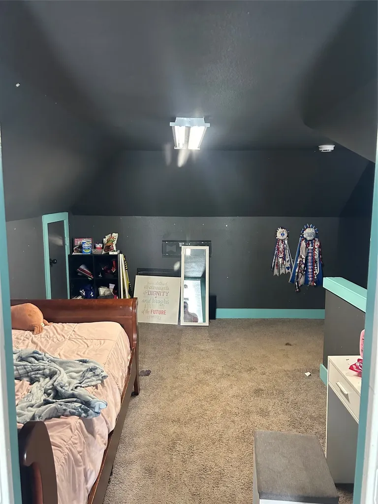 731 Kentucky Street Graham TX 76450