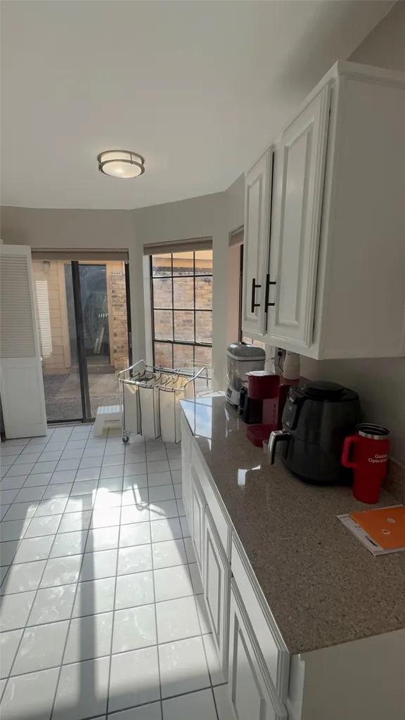 4254 Cuesta Drive Irving TX 75038