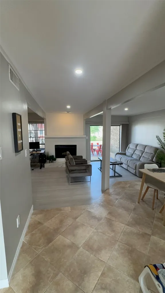 4254 Cuesta Drive Irving TX 75038