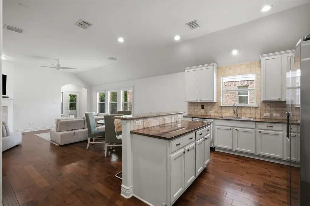 8618 Tyler Drive Lantana TX 76226
