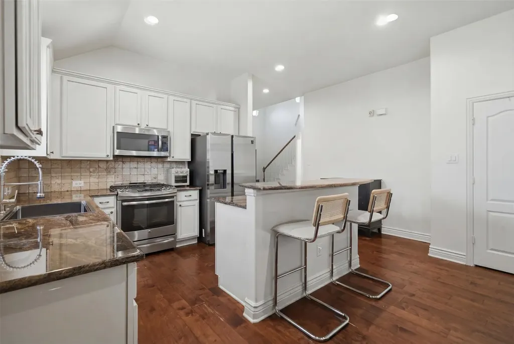 8618 Tyler Drive Lantana TX 76226