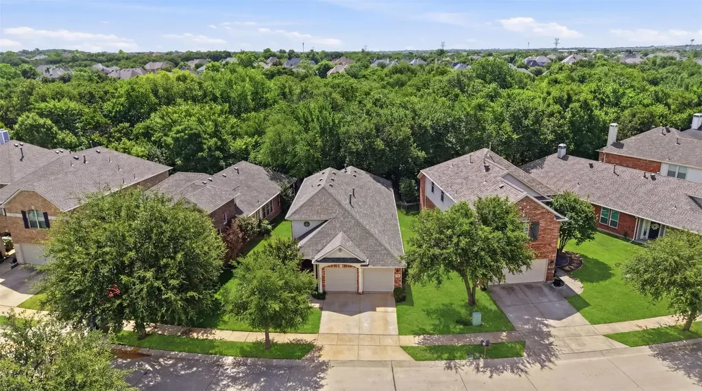 8618 Tyler Drive Lantana TX 76226