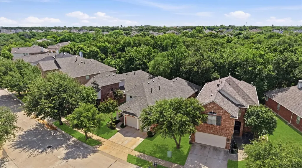 8618 Tyler Drive Lantana TX 76226