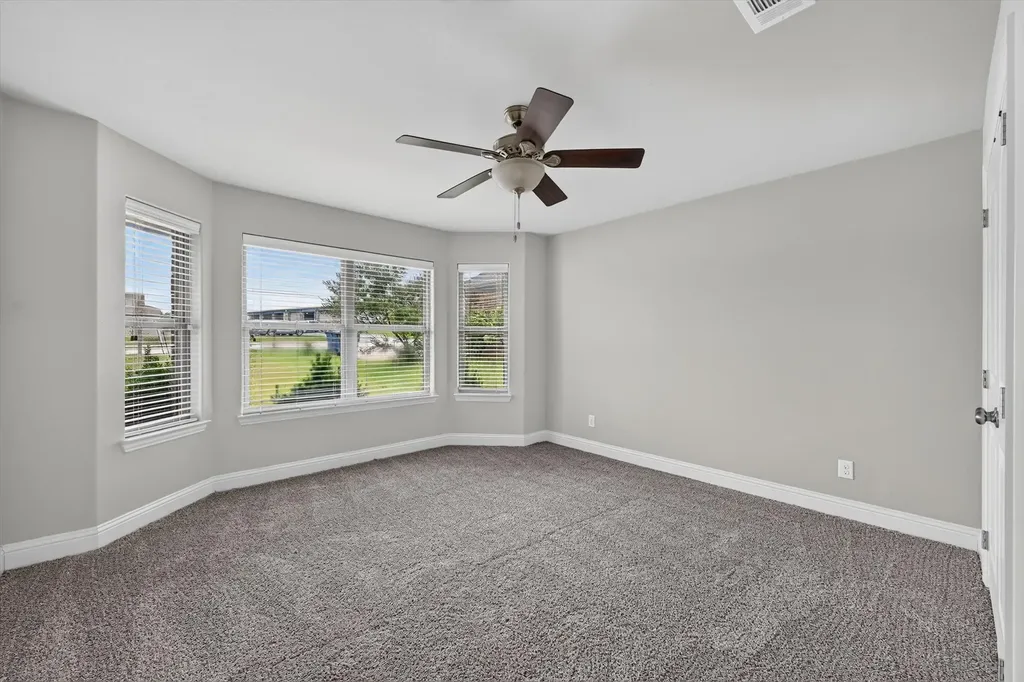3016 Loy Lake Road Denison TX 75020