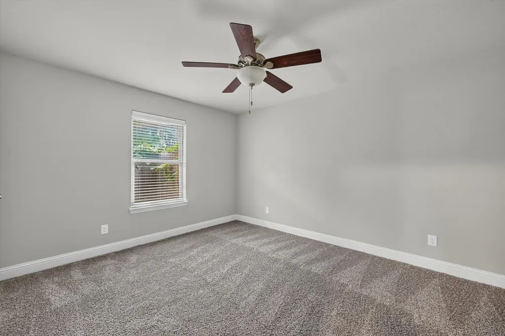 3016 Loy Lake Road Denison TX 75020