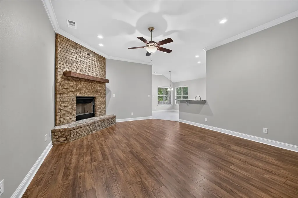 3016 Loy Lake Road Denison TX 75020
