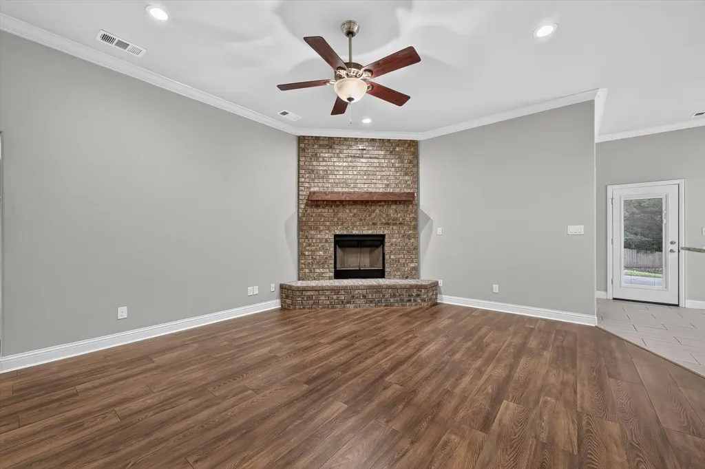3016 Loy Lake Road Denison TX 75020