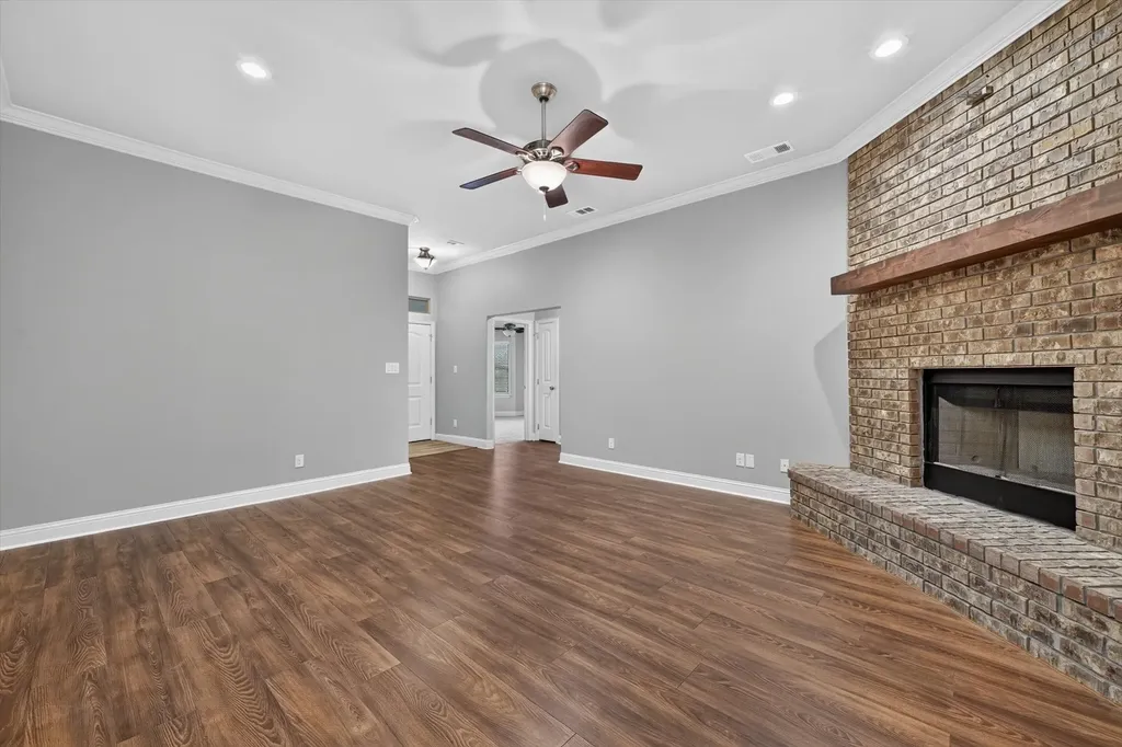 3016 Loy Lake Road Denison TX 75020