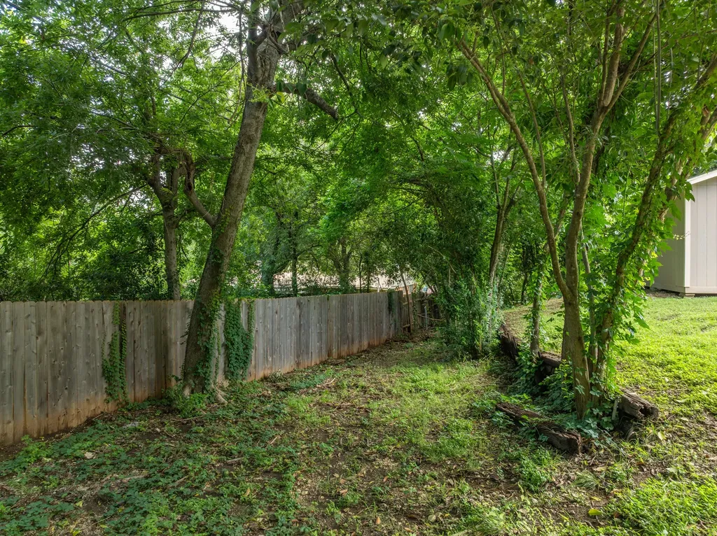 9509 Stony Point Drive Woodway TX 76712