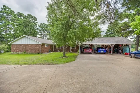 683 Us Highway 84 W Teague TX 75860