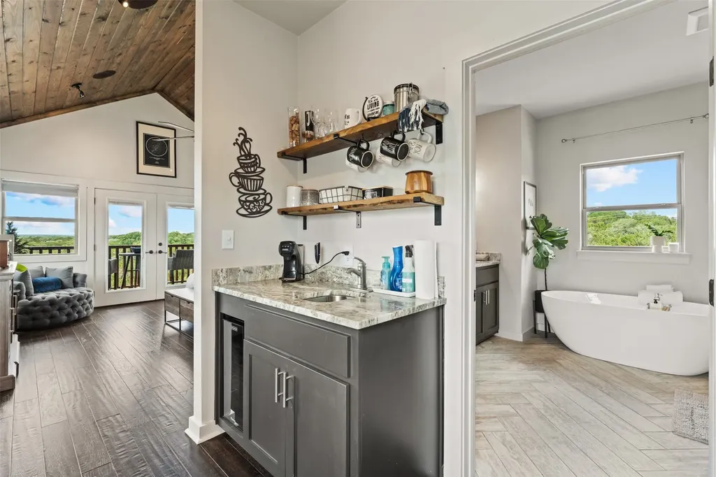 124 Bluffview Circle China Spring TX 76633