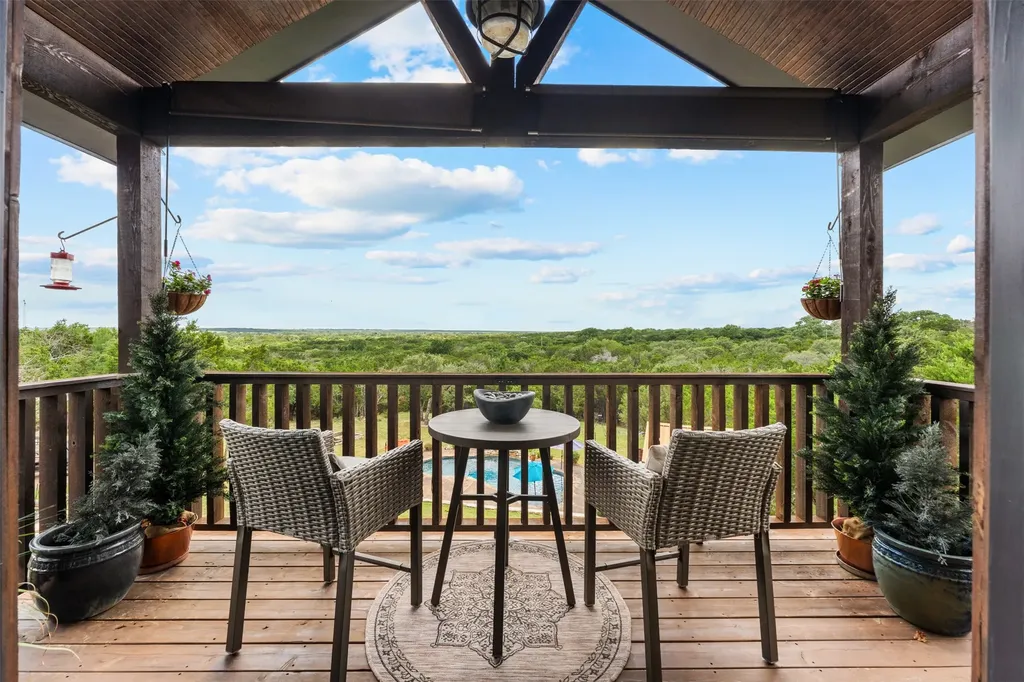 124 Bluffview Circle China Spring TX 76633
