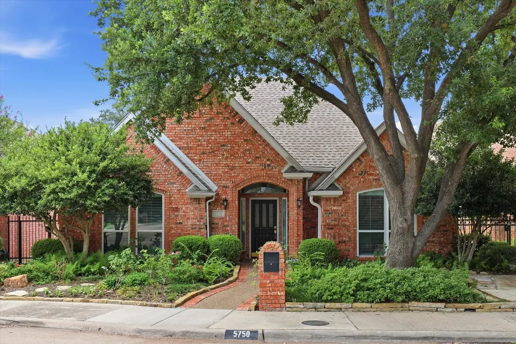 5750 Encore Drive Dallas TX 75240