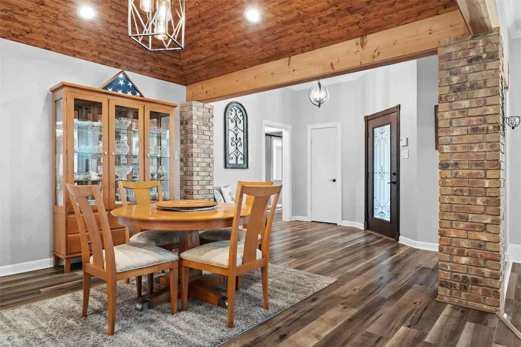 608 Gunnison Drive Arlington TX 76006